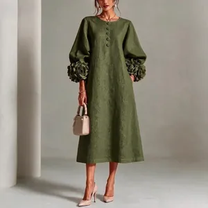 Französisches olivgrünes Leinenkleid mit 3D-Blumen-Laternenärmeln und Rundhals