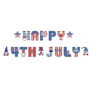 Festone decorativo Happy 4th of July con gnomi patriottici e stelle in rosso bianco blu