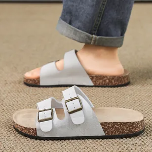 Sandali classici da uomo in sughero con doppia fibbia in metallo grigio chiaro scamosciato