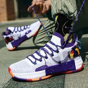 Chaussures de basketball montantes flyknit respirantes pour hommes avec détails camouflage