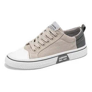 Modische Herren Low-Top Canvas-Sneaker in Beige mit weißer Gummisohle und Zehenkappe