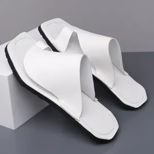 Sandales à boucle d'orteil en cuir blanc pour hommes, style décontracté de plage d'été
