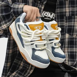 Retro Preppy Fashion Sports Sneakers Low Top Veters Denim PU Patchwork Chunky Bread Schoenen Koppels Casual Skateschoenen
