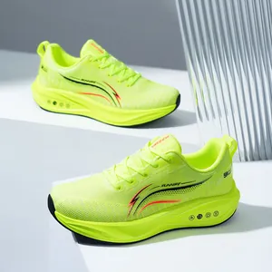 Scarpe da corsa uomo verde neon leggere con suole in schiuma morbida ad alto rimbalzo