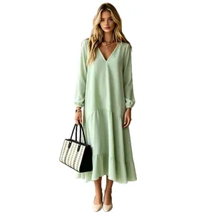 Elegante mintgroene maxi-jurk met V-hals en lange mouwen voor dames trendy mode