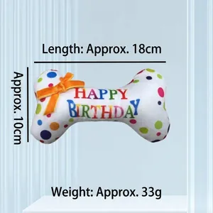 Detail van een pluche hondenspeeltje met afmetingen van 18 cm en een gewicht van 33 gram