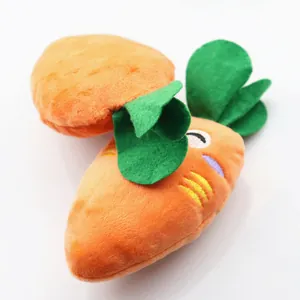 Giocattolo interattivo in peluche a forma di carota per cani con squeaker interno