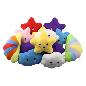 Set di giocattoli di peluche per cani con stelle e nuvole sorridenti e colorate
