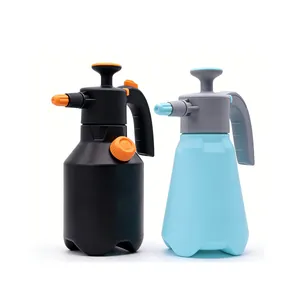 Dos pulverizadores de presión manual para jardinería y desinfección
