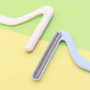 Double-sided manual pet hair remover and lint scraper for furniture carpet and clothes
