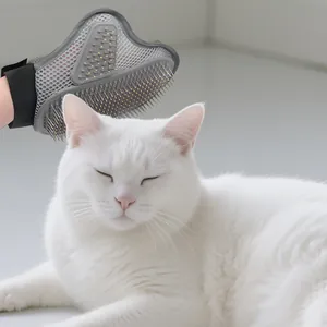 Guante de Aseo para Mascotas Gatos Perros Cepillo de Masaje para Quitar el Pelo Con Malla Transpirable Correa de Velcro Ajustable Herramienta de Eliminación de Pelo de Metal TPR Gris