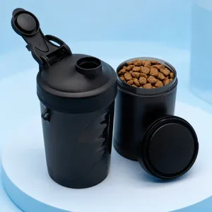 Draagbare zwarte 2-in-1 reiswaterfles en voerbak voor honden buitenactiviteiten