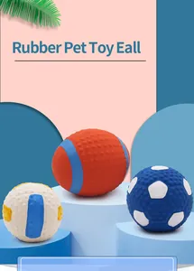 Primo piano di palline in gomma resistente per cani con superfici testurizzate.