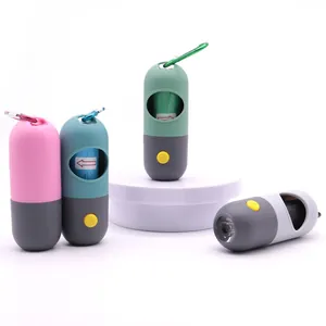 Draagbare capsule poepzakjeshouder voor huisdieren met LED-zaklamp en karabijnhaak.