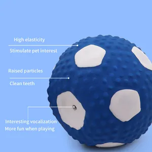 Palla per cani in lattice blu e bianca, superficie testurizzata per la pulizia dei denti e fischio.