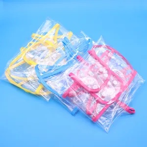 Paquete de tres impermeables transparentes para mascotas en amarillo, azul y rosa