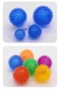 Palline giocattolo per cani TPR con punte di varie dimensioni per masticare e giocare