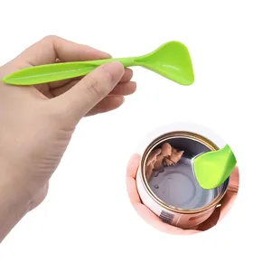 Cuchara de Alimentación para Gatos Raspador para Comida Húmeda Tiras para Gatos Plástico PP Raspador de Conservas Cuchara Mango Largo