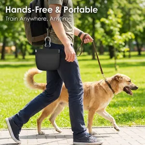 Pochette à friandises en silicone mains libres attachée au sac à dos pour chien