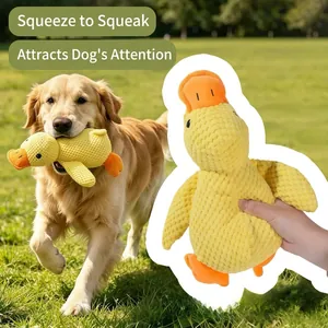 Jouet couineur en peluche canard jaune pour chiens, idéal pour le jeu en extérieur