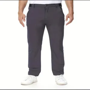 Vista frontal detallada de pantalones de golf gris oscuro para hombre con elástico