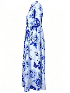 Vue latérale détaillée de la robe longue fleurie bleue vintage à manches lanternes