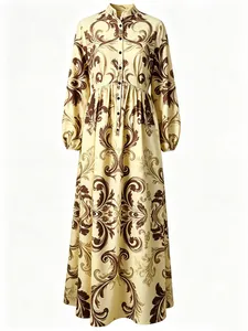 Vue détaillée d'une robe maxi à imprimé floral vintage avec col montant et manches lanternes