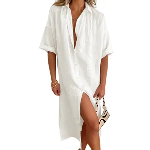 Vista completa de un elegante vestido camisero de algodón y lino blanco en modelo
