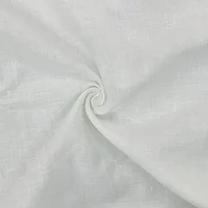 Primer plano detallado de la tela de algodón y lino blanco con textura de tejido