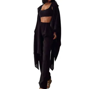 Stilvolles schwarzes dreiteiliges Loungewear-Set aus Baumwollleinen mit Crop-Top und Hose