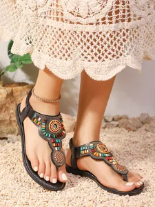 Boheemse platte teenslippers met kleurrijke kralen en verfijnde zonpatronen voor de zomer