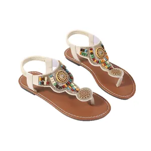 Boheemse platte teenslippers met kleurrijke kralen en zonnebedels voor dames strandkleding