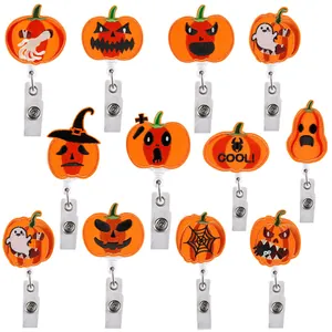 Porta Credencial Retráctil de Calabaza de Halloween Bordado de Poliéster y Plástico para Enfermera Oficina