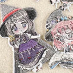 Leuke cartoon anime heks goochelaar geborduurde strijkpatch voor DIY-kleding decoratie