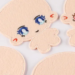 Süße Anime Mädchen Gesicht Stickereien für DIY Puppen und Taschendekorationen