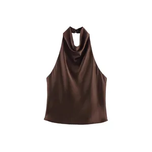 Eleganter brauner Satin-Neckholder-Top im französischen Stil mit seidiger Textur