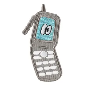 Süßer Cartoon-Retro-Handy-Stickaufnäher für Kleidung und Taschendekoration