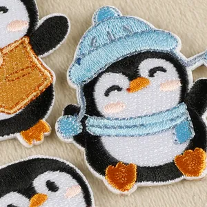 Écussons brodés de pingouins mignons pour vêtements, chapeaux et projets de bricolage