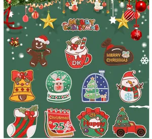 Gedetailleerd overzicht van diverse kerst cartoon geborduurde strijkpatches voor kleding.