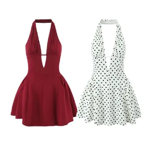 Mini-robe dos nu plissée de style français en rouge uni et à pois noirs et blancs
