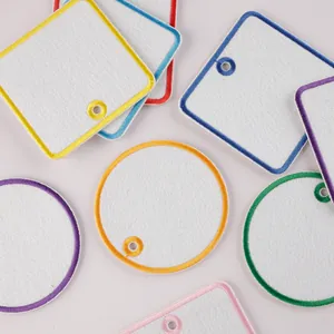 Bases de parches de fieltro DIY coloridas, formas cuadradas y redondas para llaveros y etiquetas