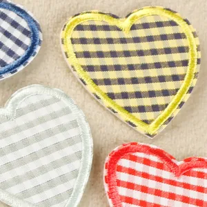 Colorful heart-shaped checkered embroidered patches for clothing and bags decoration