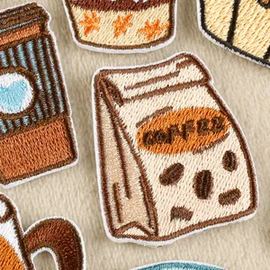 Patchs brodés de haute qualité en forme de café et dessert pour la décoration de vêtements