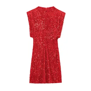 Elegante vestido mini de lentejuelas rojas con diseño sin mangas y hombreras de mujer
