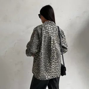 Stylish leopard print denim jacket with a relaxed fit for a retro American aesthetic