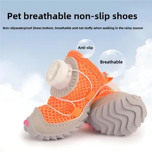 Ademende mesh hondenschoenen met antislip zachte zolen en veilige draaisluiting