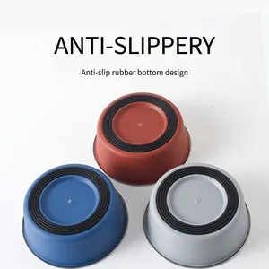 Langlebige rutschfeste Futternäpfe aus Edelstahl in drei Farben mit robustem Gummiboden