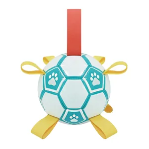 Pallone da calcio interattivo per cani con robuste cinghie in nylon per addestramento