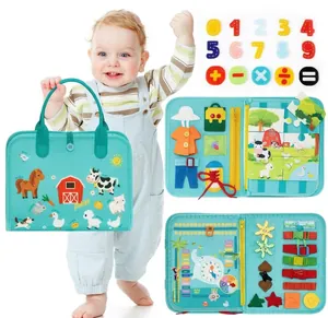 Dettaglio della tavola sensoriale in feltro per bambini piccoli con vari puzzle