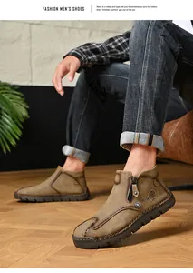 Detalle lateral de botas casuales de cuero para hombre con suela cosida a mano